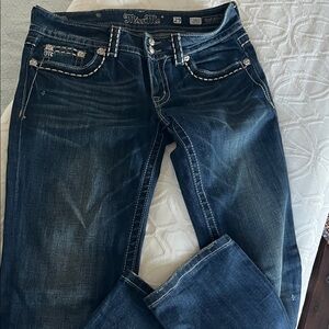 Miss Me Women's Indigo straight Cut Jeans